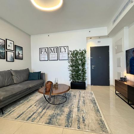New Luxuries 3 Bedroom Apartment In J Tower 예루살렘 외부 사진