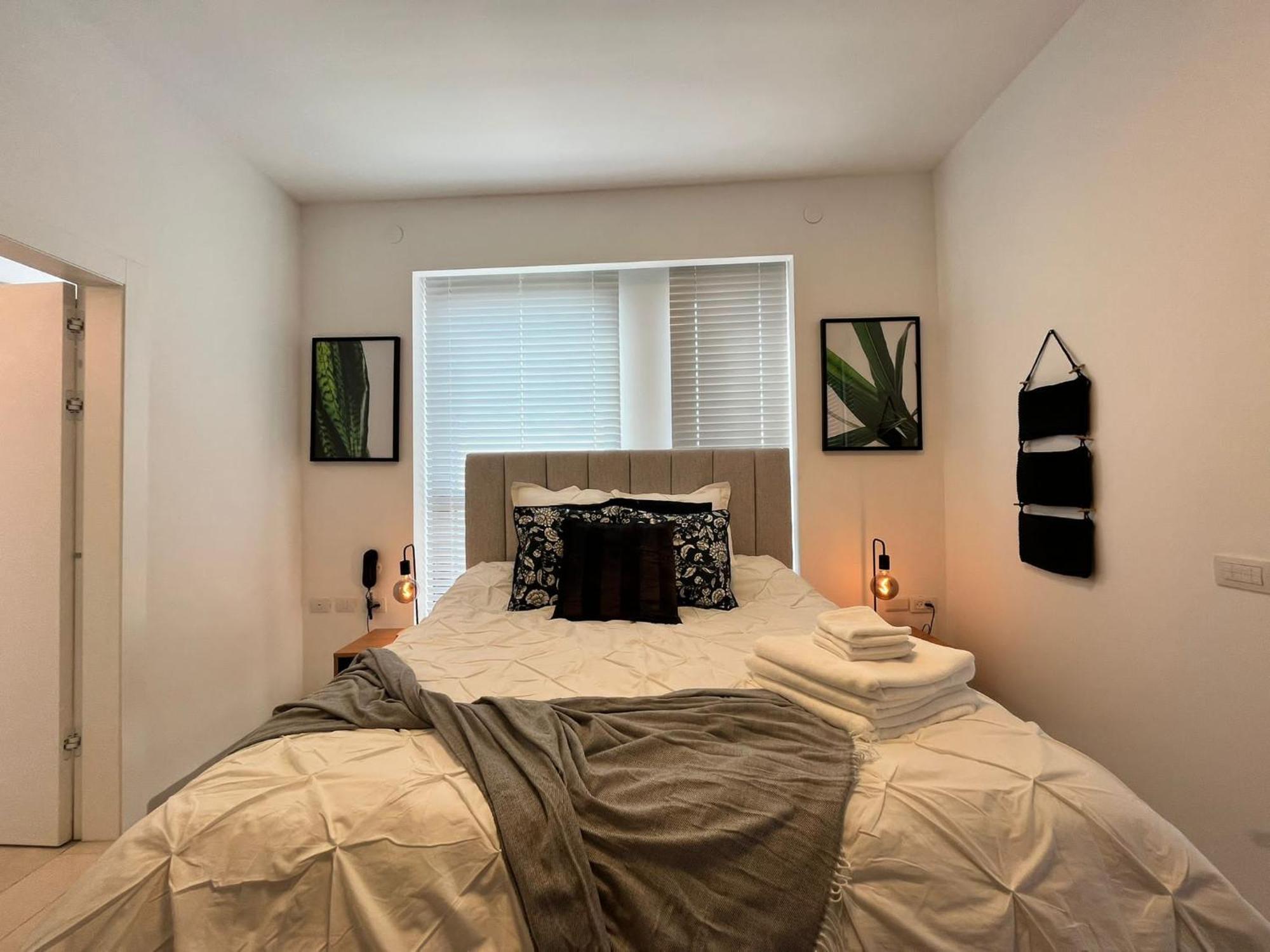 New Luxuries 3 Bedroom Apartment In J Tower 예루살렘 외부 사진